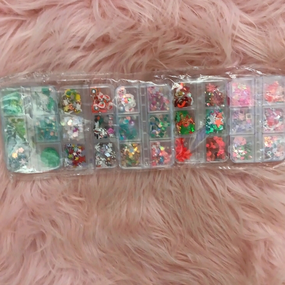 Brand New BUNDLE ASSORTED NAIL EMBELLISHMENTS-5CT - Picture 2 of 4